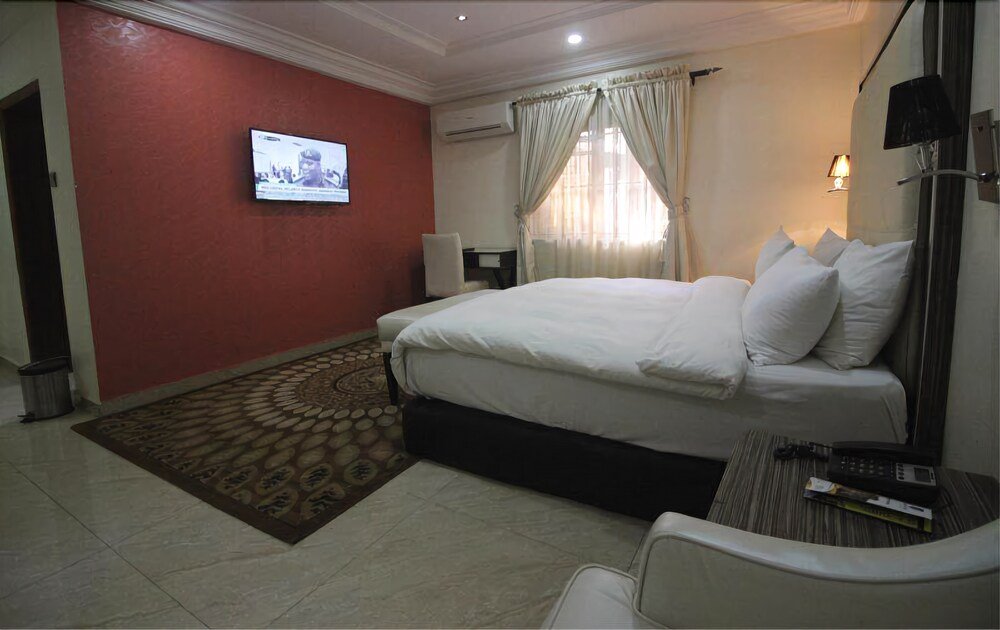 Фото Adsuit Hotel