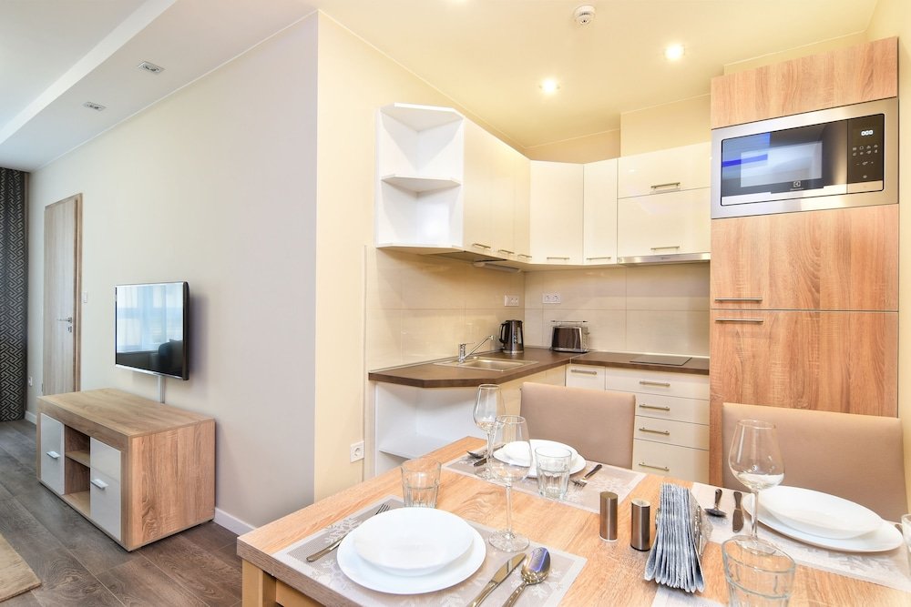 Фото Silver Crown Hotel & Residence