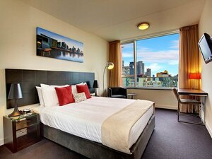 Гостиница Mercure Melbourne Therry Street
