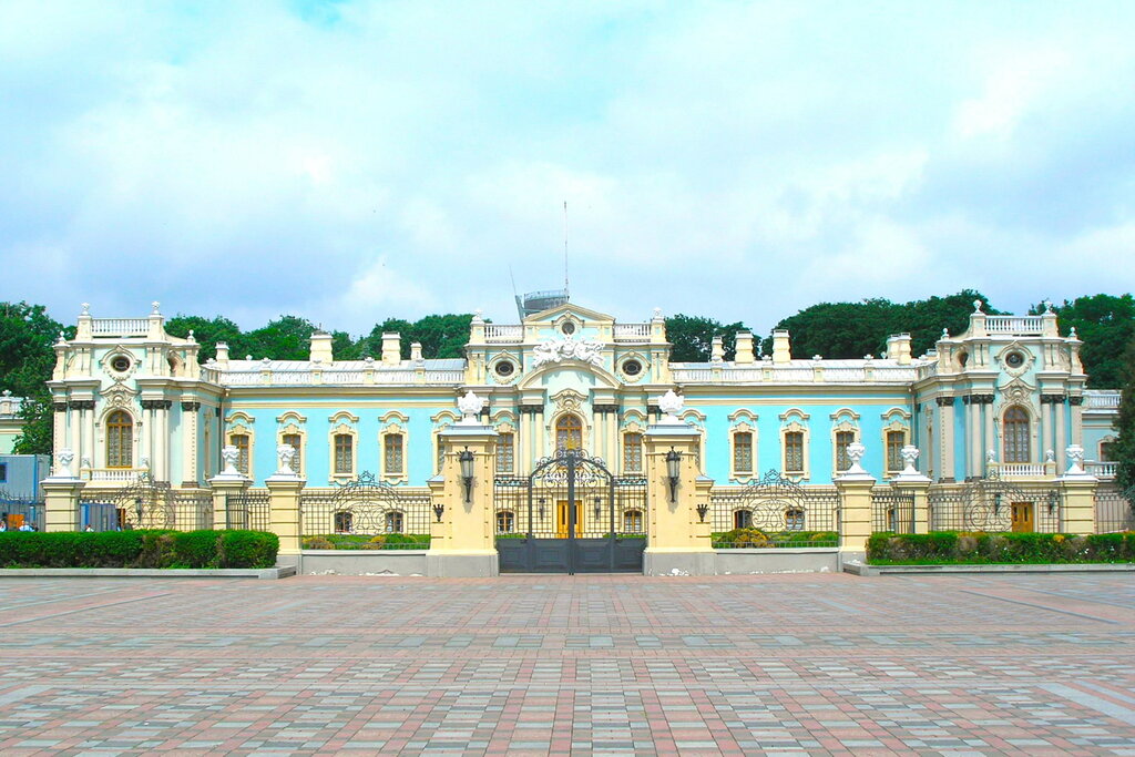 Мариинский дворец в киеве фото