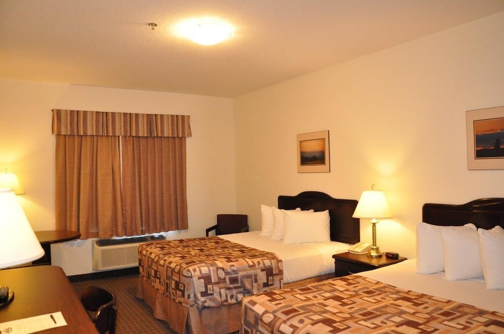 Фото Prairie Moon Inn & Suites Unity