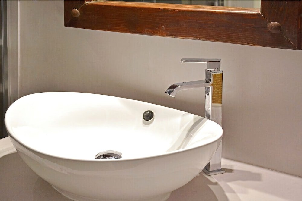 Фото Three Bedrooms Apartment in City Center