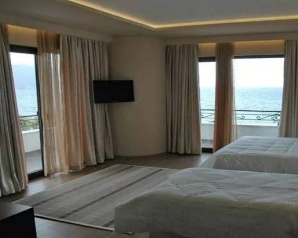 Фото Hotel 1 Maji