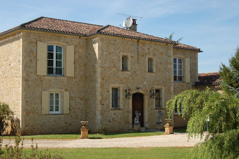Гостиница Château de Rouffiac Chambres d'hôtes Vignoble de Cahors