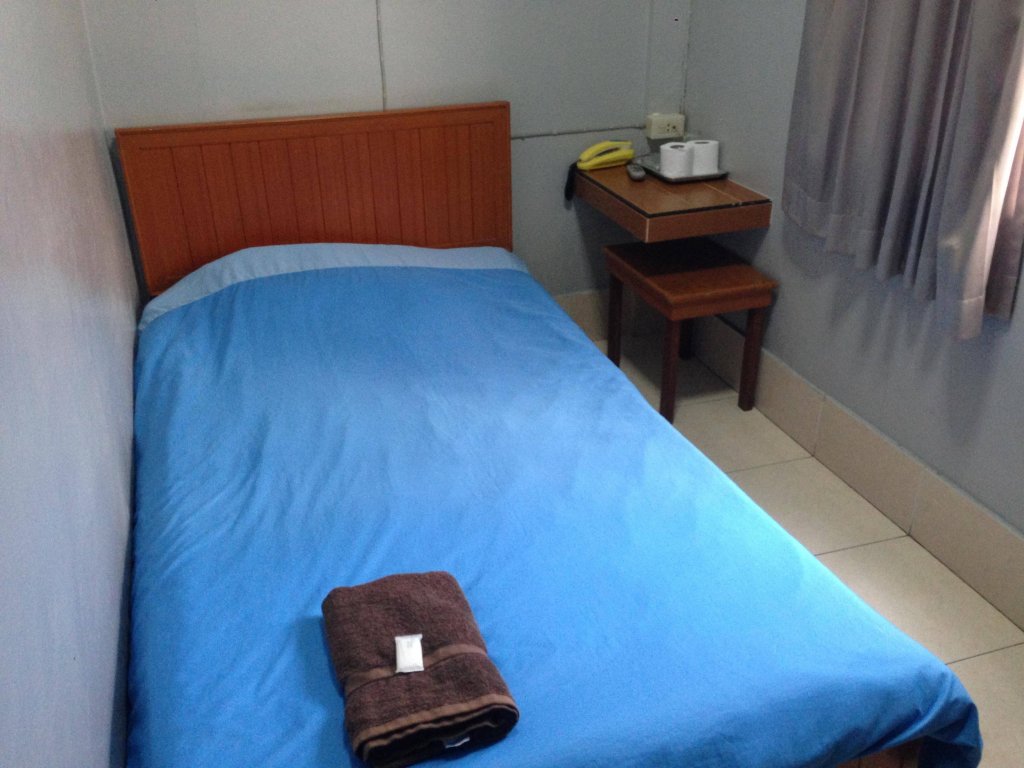 Фото White Orchid Inn