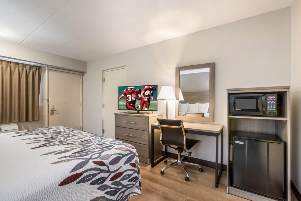 Фото Red Roof Inn Lansing West - Msu