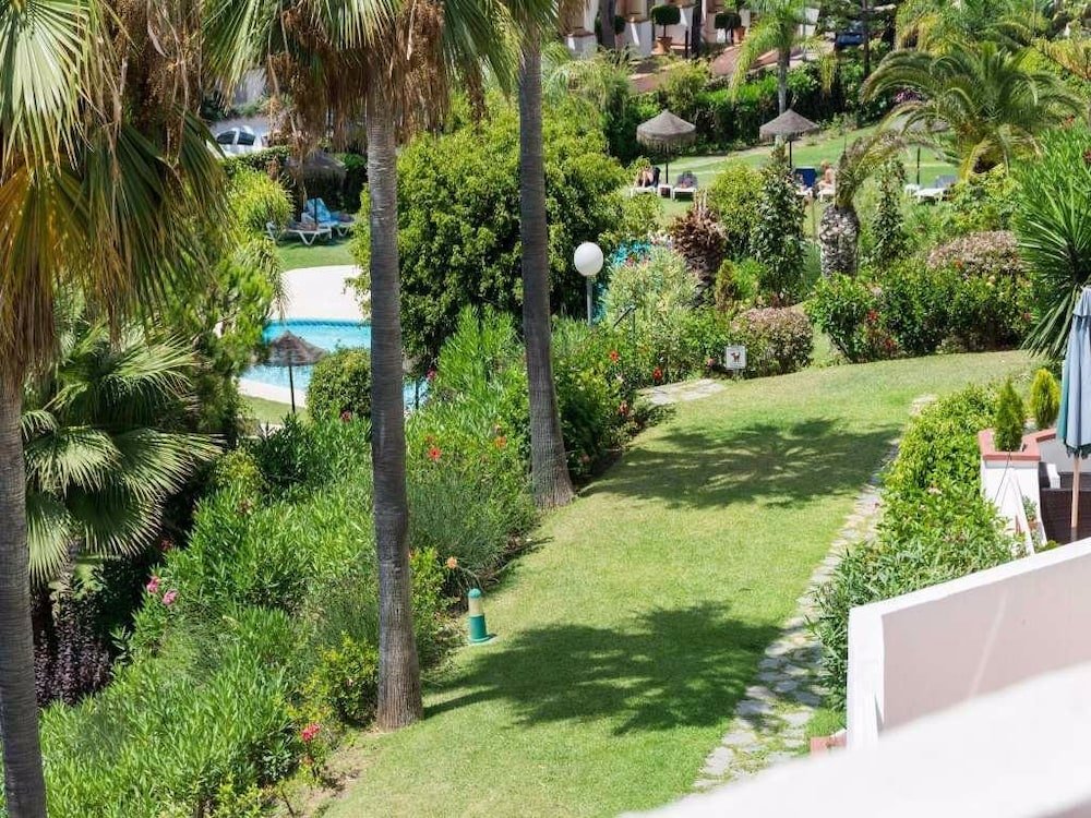 Фото Marbella Beach Resort at Club Playa Real