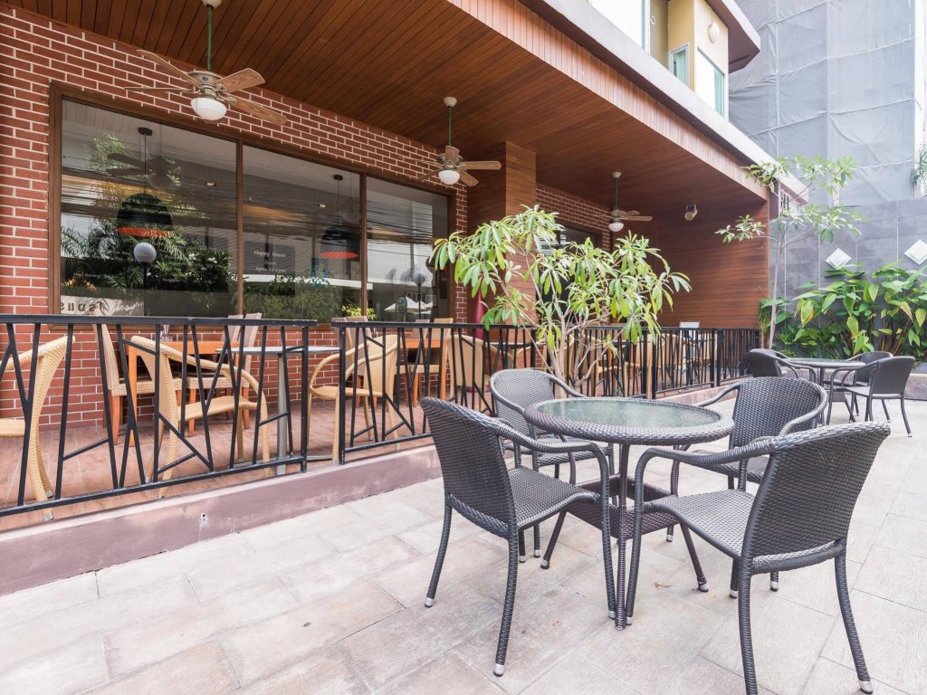 Фото Dynasty Grande Hotel