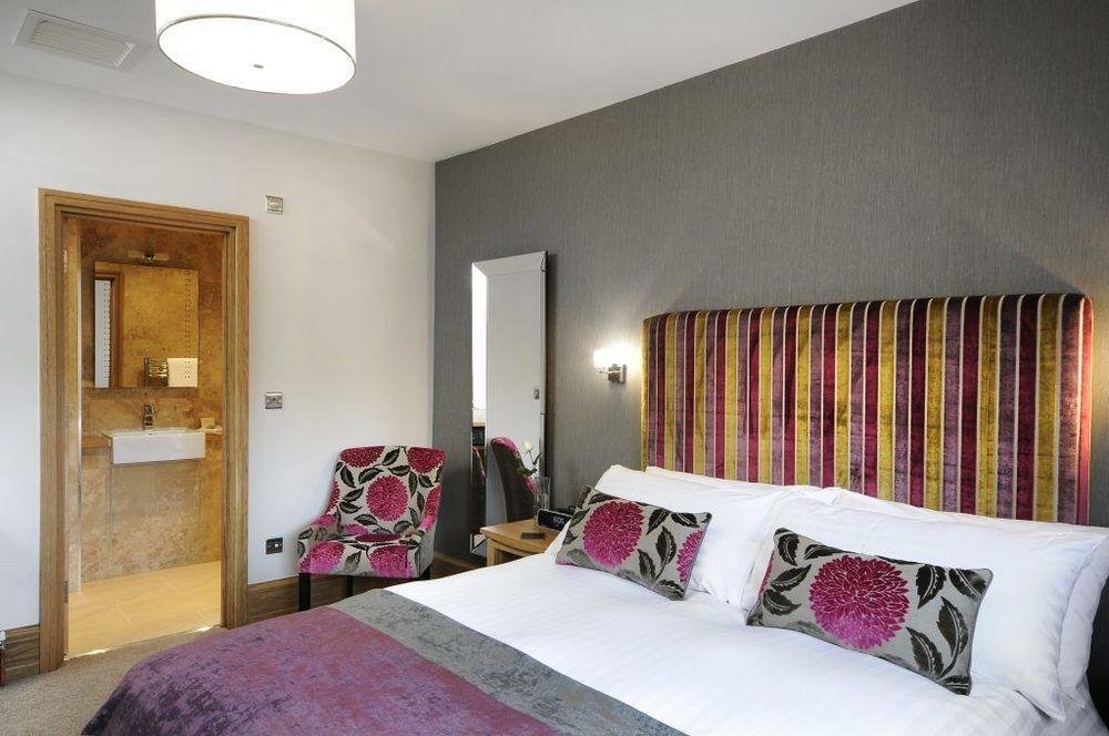 Фото Ennios Boutique Hotel Rooms
