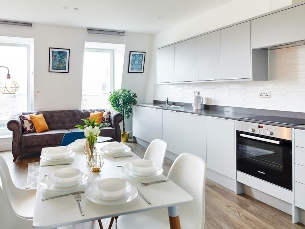 Фото Cosy Stay Apartments