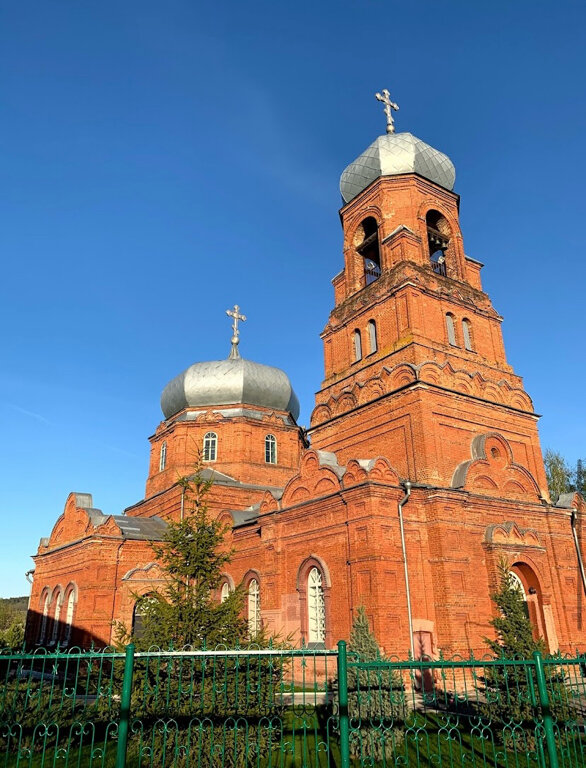 Orthodox church Tserkov Bogoyavleniya Gospodnya V Kurumoche, Samara Oblast, photo