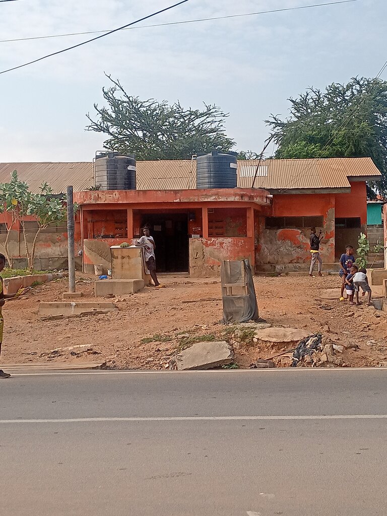 Toilet Public toilet, Accra, photo