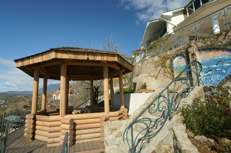 Фото Солнечный