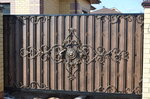 Nika (Urban-type settlement of Medvedevo, Chekhova Street, 16литЗ), fences and barriers