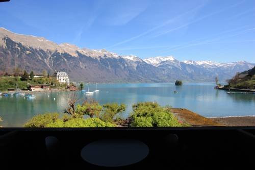 Фото Lake Lodge Hostel