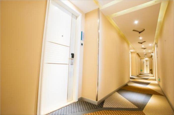 Фото City Comfort Inn Wuhan Honggang City Badajia