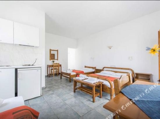 Фото Santorini Breeze