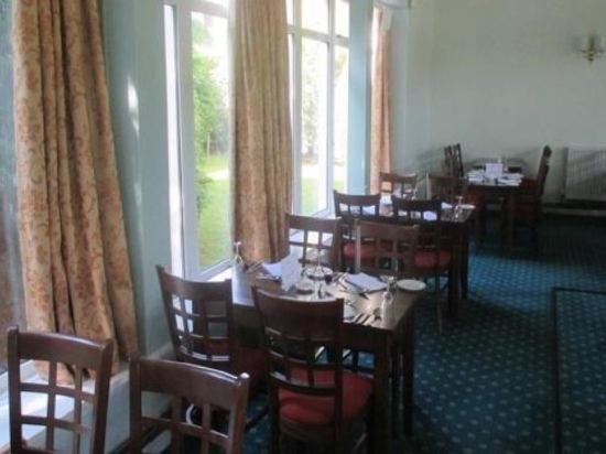 Фото Caledonian Hotel