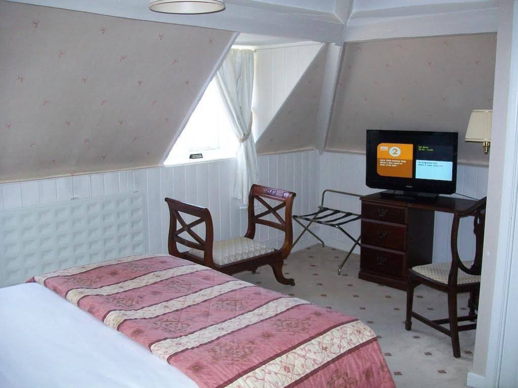 Фото Chapel House Restaurant with Rooms