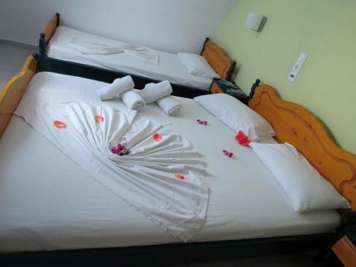 Фото Honeymoon Beach Studios