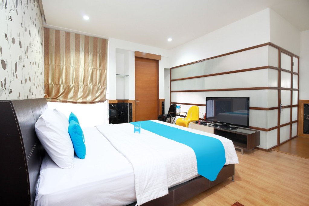 Фото Beverly Dago Apartment by HouseinBandung