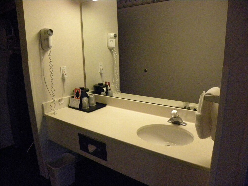 Фото New Victorian Suites