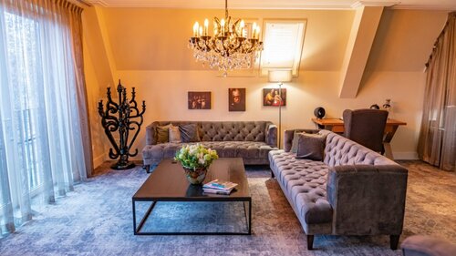 Гостиница Luxury Suites Amsterdam в Амстердаме