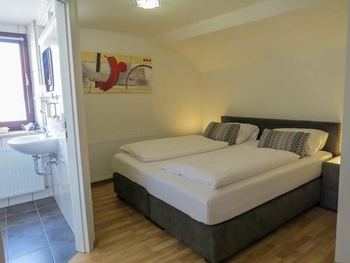 Гостиница Hotel-Restaurant Saarblick в Сааре