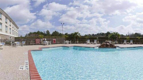 Гостиница Holiday Inn Express Hotel and Suites Nacogdoches, an Ihg Hotel в Лафкине