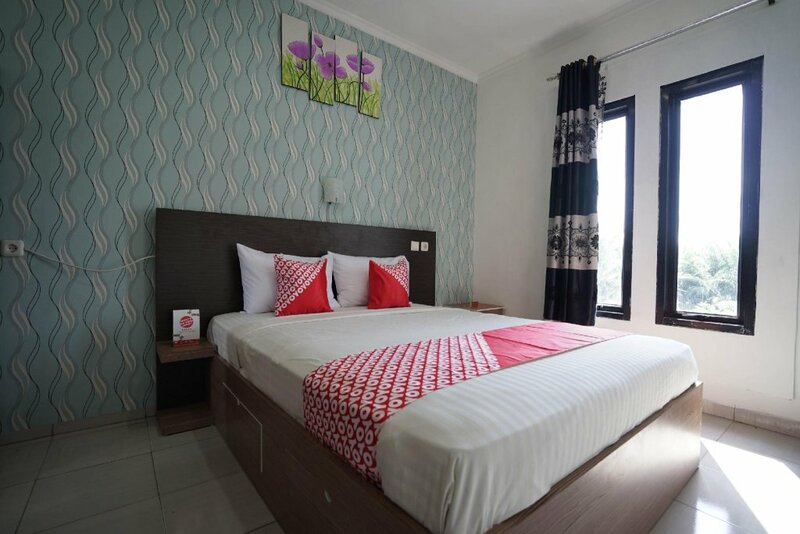 Гостиница Oyo 1266 Green Palm Kostel Syariah