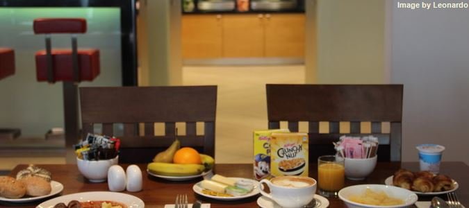 Фото Holiday Inn Express London - Swiss Cottage, an Ihg Hotel