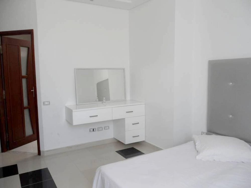 Фото Apartment With 4 Bedrooms in Mahdia, With Wonderful sea View, Furnished Terrace and Wifi Near the Beach