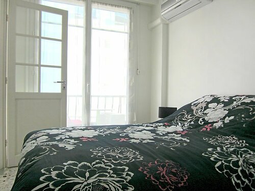 Апартаменты Nice Booking - L'Emeraude Balcon Vue Mer в Ницце