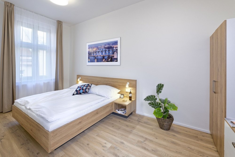 Фото DownTtown Suites Jugoslavska