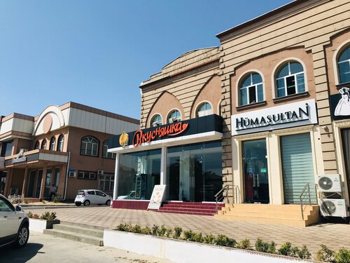 Bir kishi ormonda bir yigitni sikdi