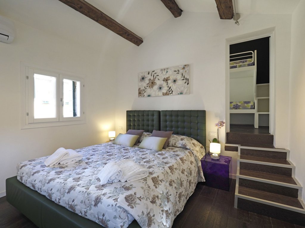 Фото Majestic Rialto House