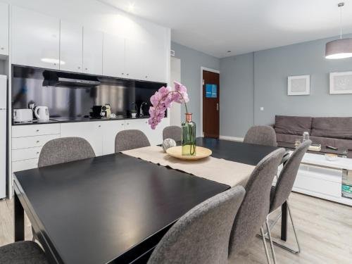 Фото Apartamentos Travel Habitat Ayuntamiento