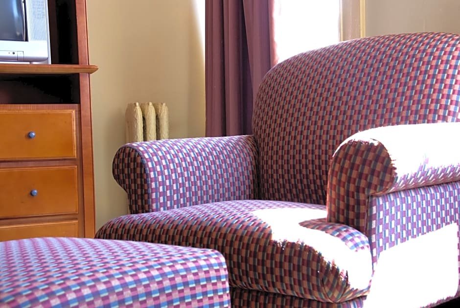 Фото Budget Inn Patricia Hotel