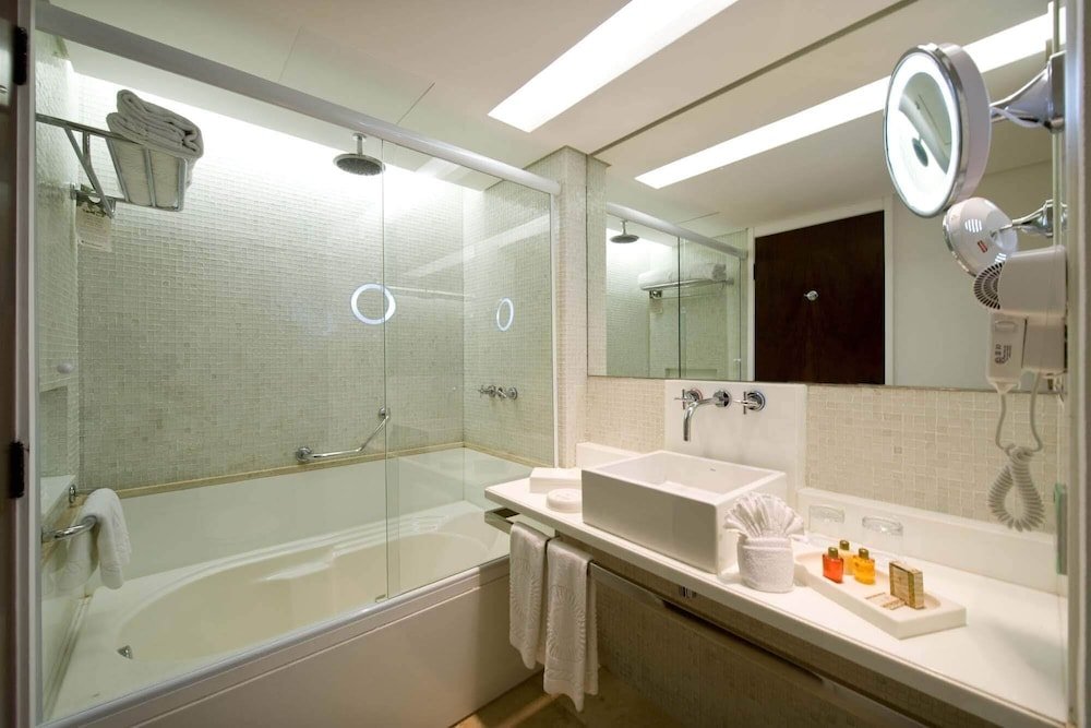 Фото Hotel Gran Marquise