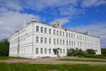 Белозёрский индустриально-педагогический колледж А.А. Желобовского (ulitsa Sovetskiy Val, 12), colegio