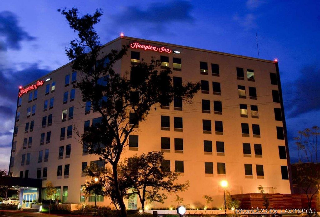 Фото Hampton Inn by Hilton GuadalajaraExpo