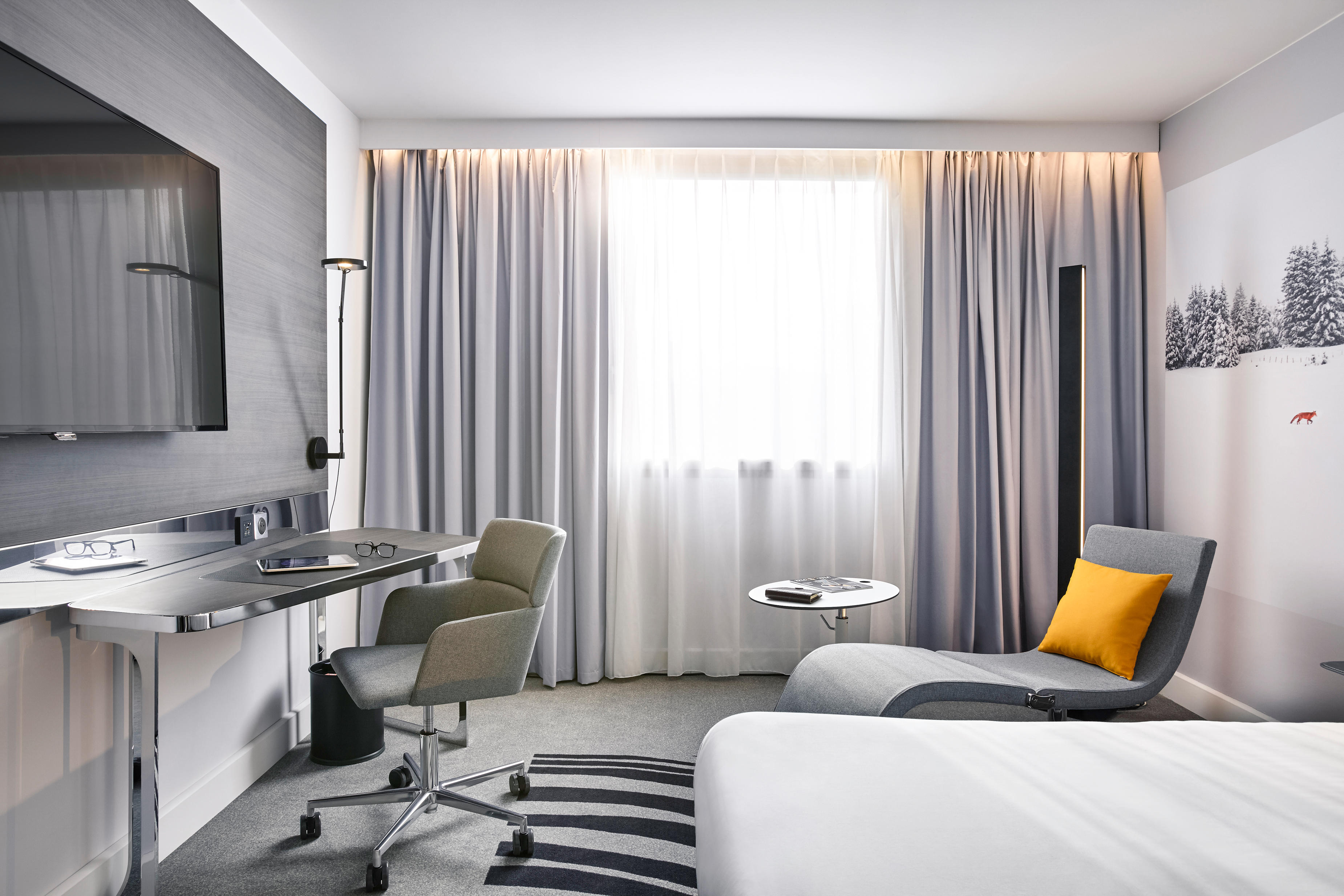 Фото Novotel Paris Centre Gare Montparnasse