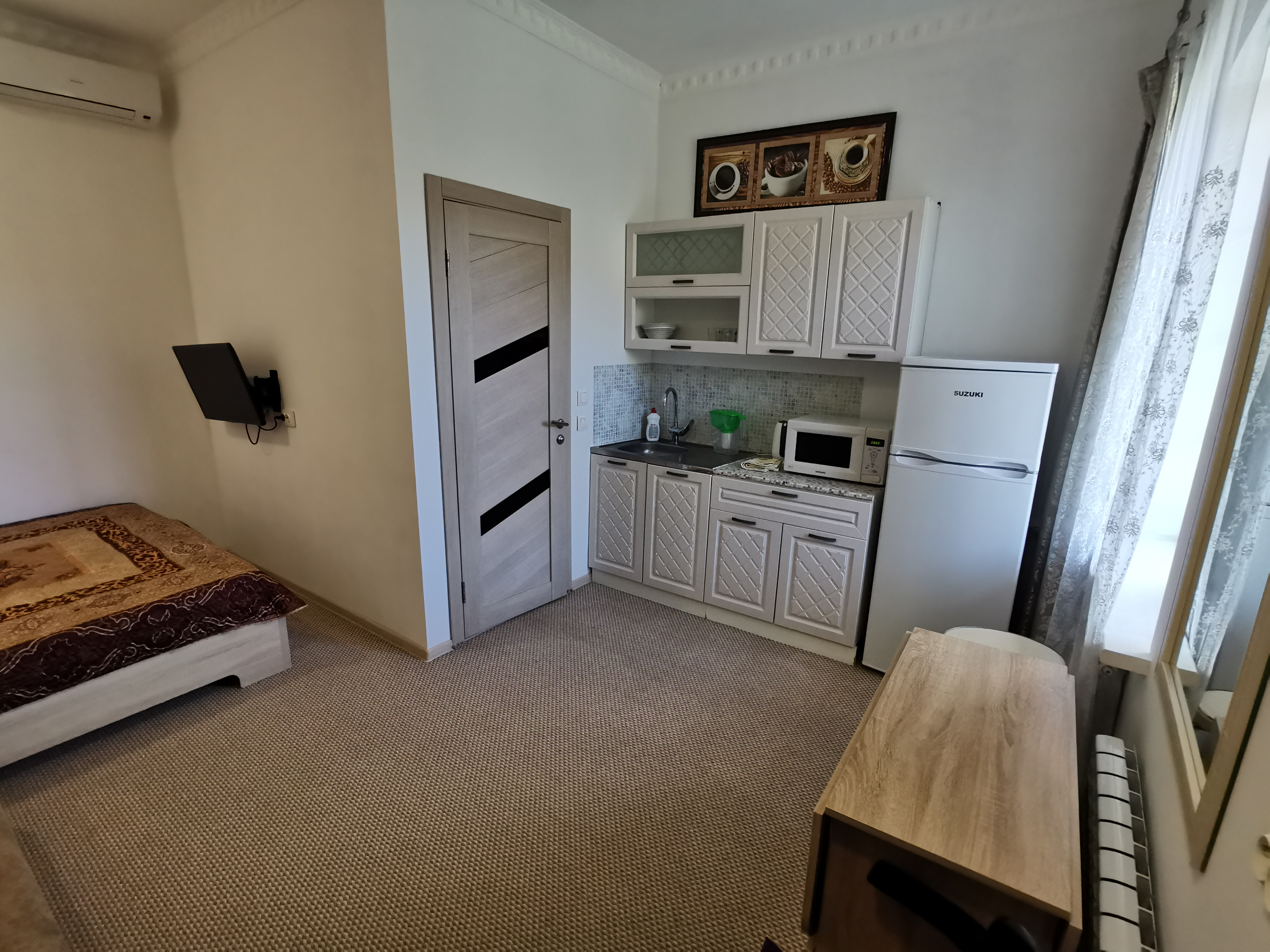 Фото У Гарри