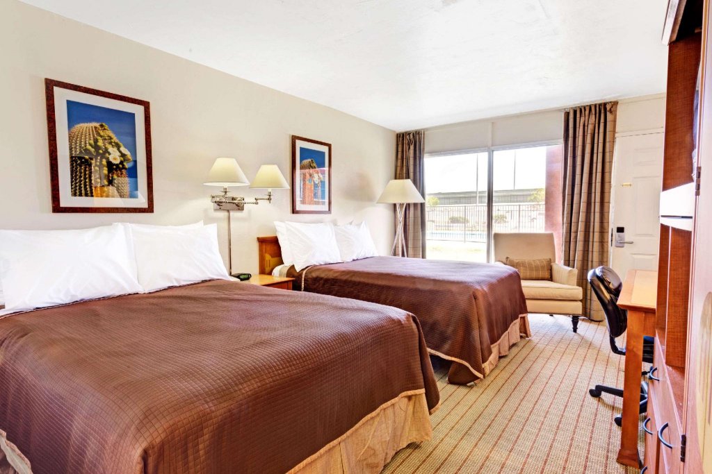 Фото Motel 6 Tucson, Az