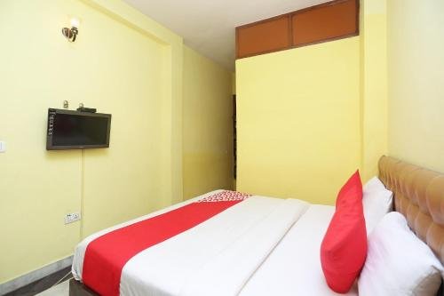 Фото Oyo 12190 Blue Umbrella