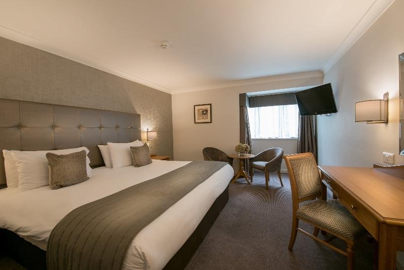 Фото Westmead Hotel