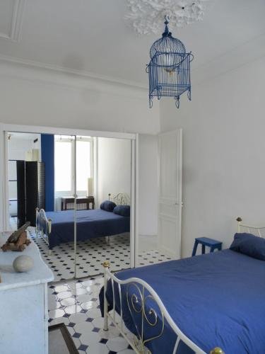 Фото Les Appartements du Vieux-Port