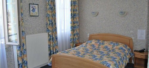 Гостиница Hôtel le Plat d'Etain