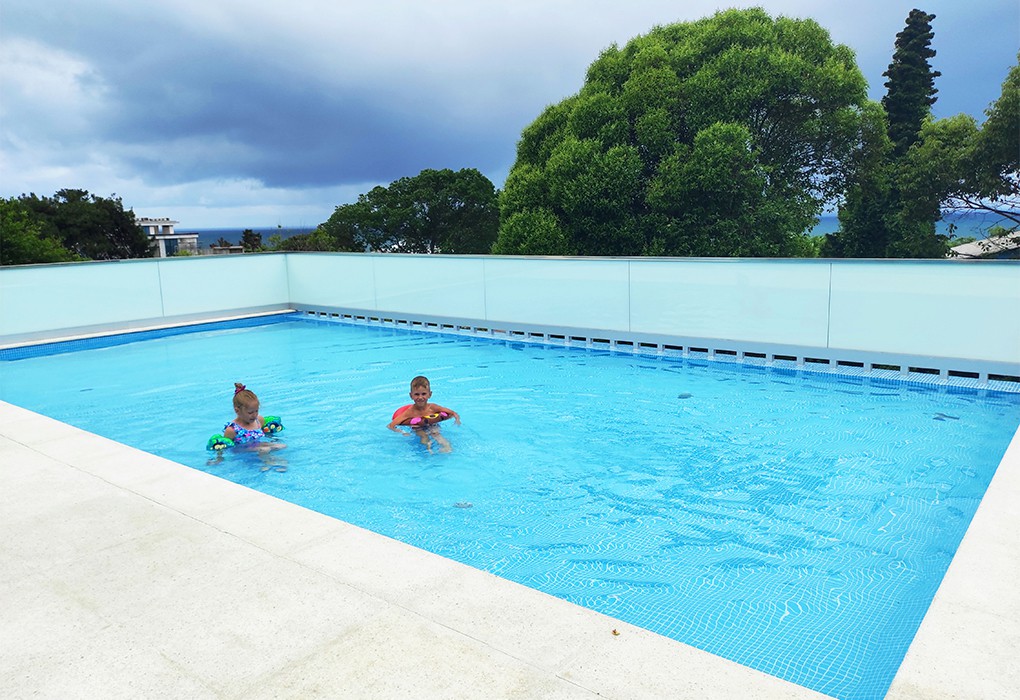 Фото Ларимар