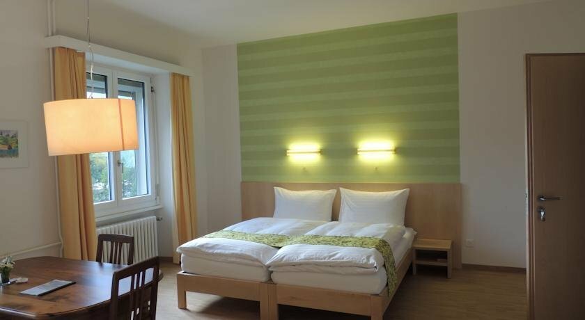 Hotel Hotel Haus Schönstatt -Self-Check-In, Brig, photo